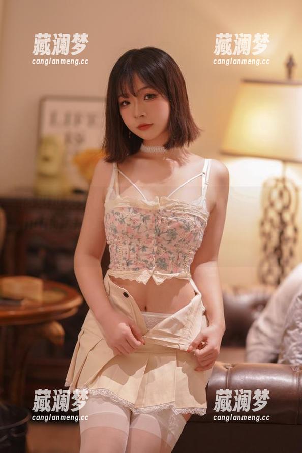 你见过兔女郎在雨中透明吗？玉汇 kokuhui的最新写真更新为你揭晓，是滴水还是涟漪？